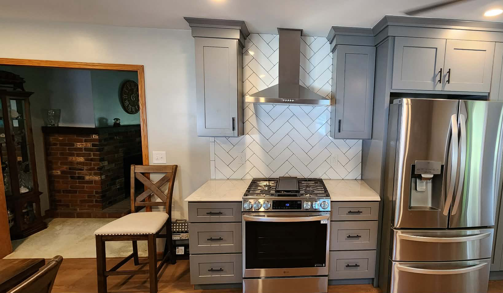 Finished kitchen remodel by R&R Remodel and Repair
